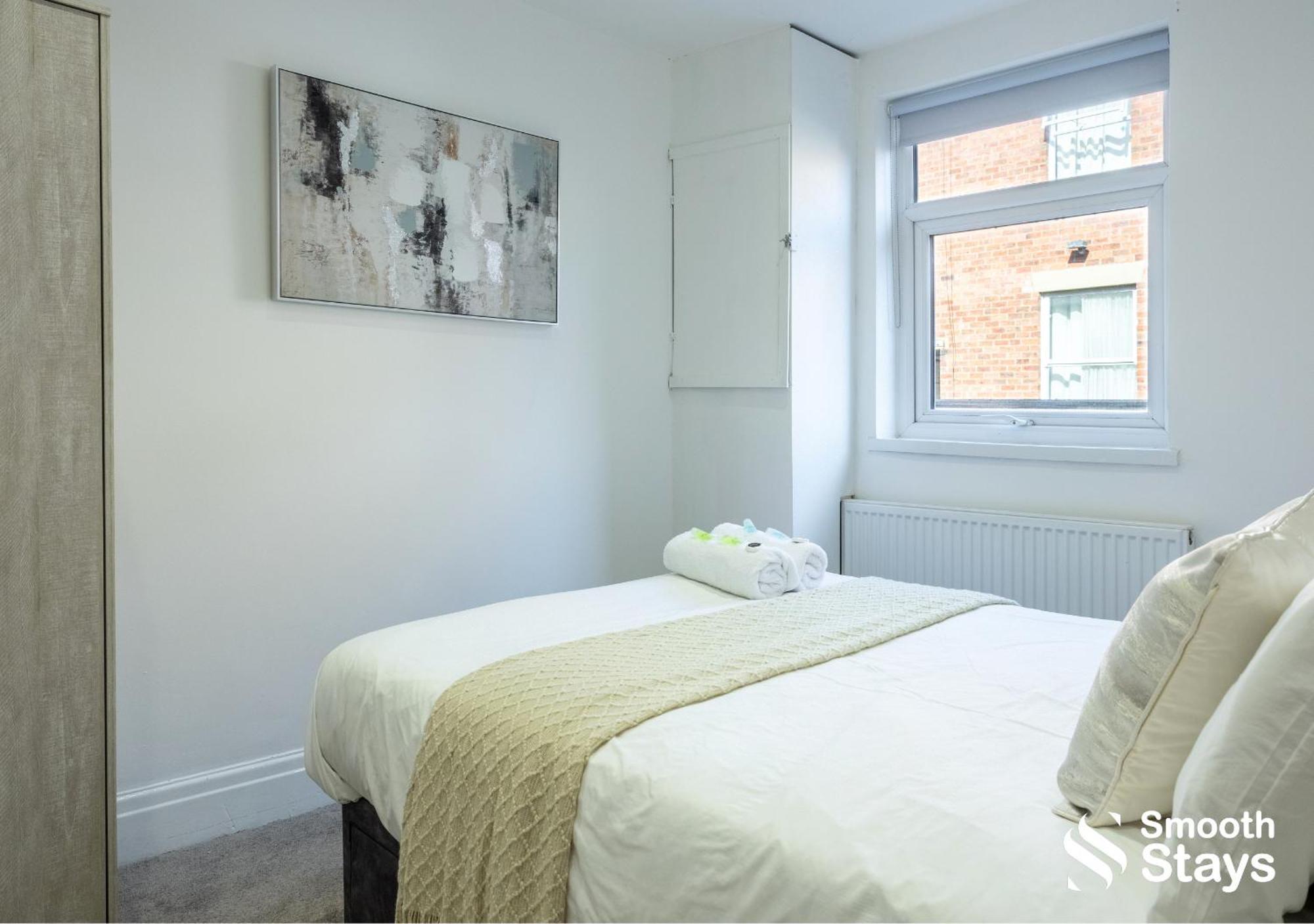One Bedroom Apartment At Smooth Stays Short Lets & Serviced Accommodation Preston With Parking Near Train Station Экстерьер фото